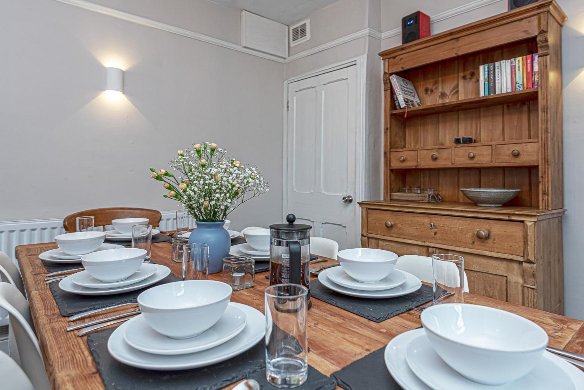 Character Townhouse In Town Centre & Superb Views Villa ดอลเกซเซย์ ภายนอก รูปภาพ